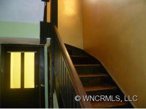 62 Bartlett - Photo 21
