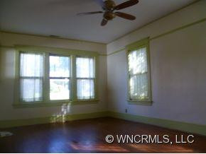 62 Bartlett - Photo 4