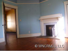 62 Bartlett - Photo 6