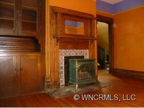 62 Bartlett - Photo 10