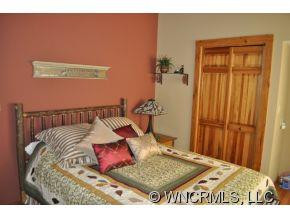 175 Jumpoff Rock Road - Photo 13