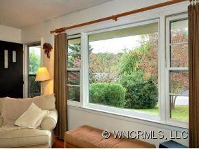 8 DEBRA LANE - Photo 2