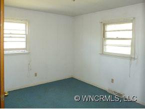 11 Kirby Place - Photo 8
