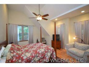 40 Hillary Drive - Photo 8