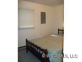 77 Thornton - Photo 6