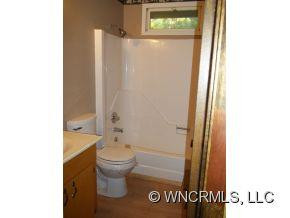 77 Thornton - Photo 8