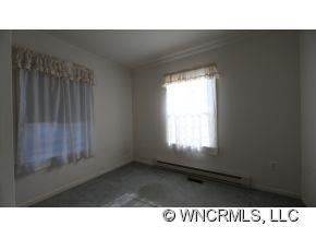 90 Holly Lane - Photo 9