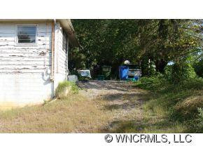 174 Pennsylvania Ave - Photo 6