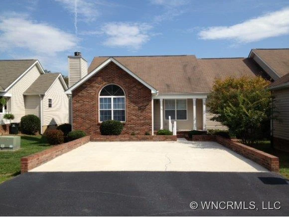 34 N. Woodridge View Court