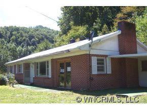 414 Indian Creek Road - Photo 2