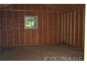 145 Walnut St - Photo 14