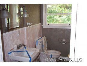 145 Walnut St - Photo 10