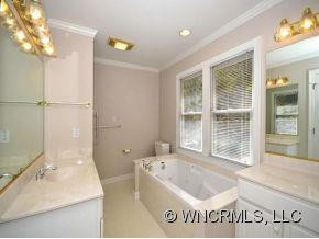 18 CREEKSIDE WAY - Photo 8