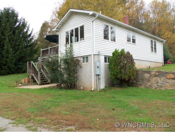 2906 RABBIT SKIN ROAD