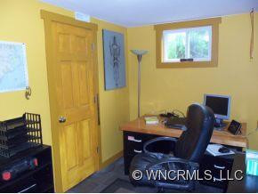 2906 RABBIT SKIN ROAD - Photo 14