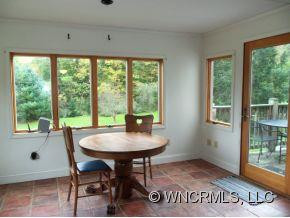 2906 RABBIT SKIN ROAD - Photo 9