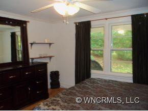 2906 RABBIT SKIN ROAD - Photo 10