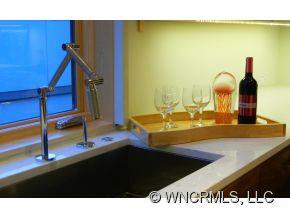 5 Colonial Place - Photo 9