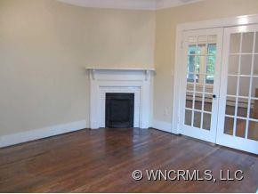 131 Hillside Street - Photo 6