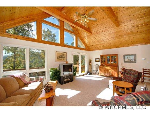 55 Shady Ridge Lane