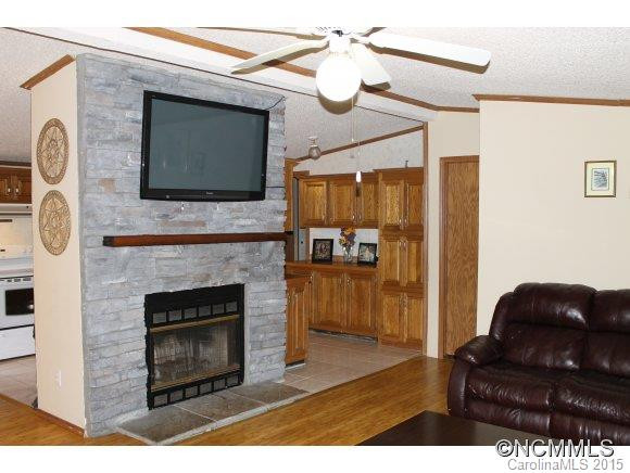 201 Fernstone Road - Photo 3