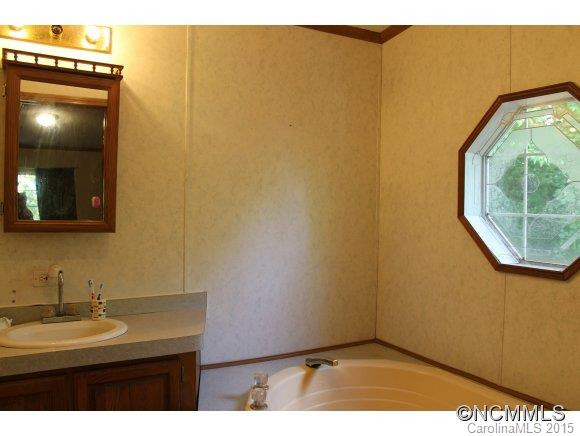 201 Fernstone Road - Photo 10