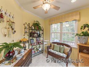 110 GLEN CABE ROAD - Photo 9