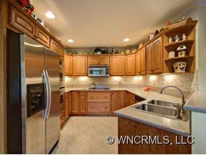 110 GLEN CABE ROAD - Photo 10
