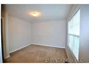 18 South Creekside Court - Photo 10