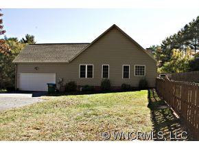 114 LITTLEFIELD DR. - Photo 3