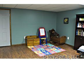 114 LITTLEFIELD DR. - Photo 22