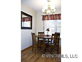 114 LITTLEFIELD DR. - Photo 9