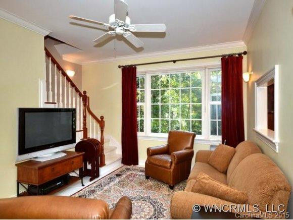 110 Braeside Circle - Photo 12