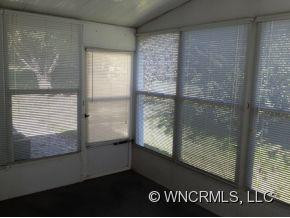484 N Woodfield Court - Photo 7