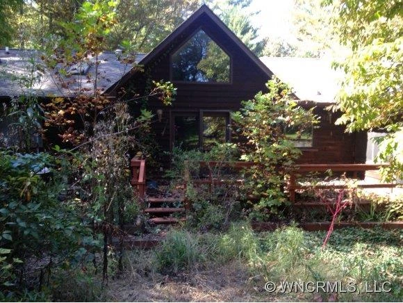 5 Greenwood Forest Drive
