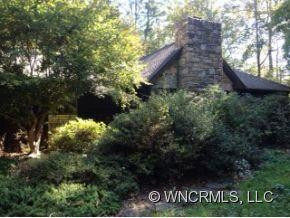 5 Greenwood Forest Drive - Photo 2