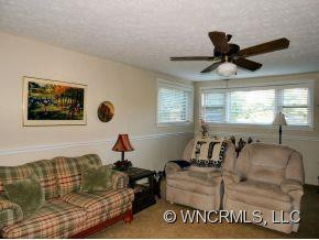 105 E. Whisperwood Circle - Photo 11