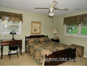 105 E. Whisperwood Circle - Photo 13