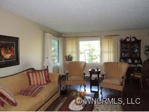 105 E. Whisperwood Circle - Photo 6