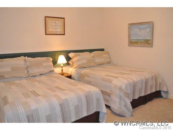 1012 Kanasgowa Drive - Photo 11