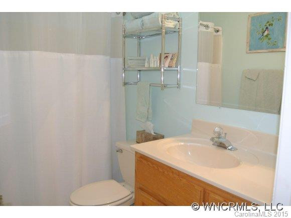 1012 Kanasgowa Drive - Photo 12