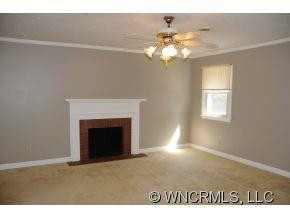 7 Tamarac Terr - Photo 11