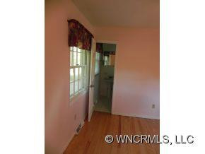10 Hillview Road - Photo 14