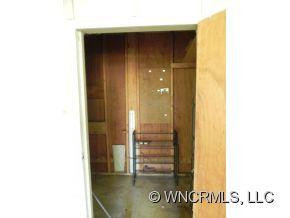 10 Hillview Road - Photo 17