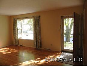 10 Hillview Road - Photo 3