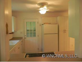 10 Hillview Road - Photo 4