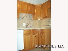 647 TOWN MOUNTAIN UNIT 208 - Photo 4