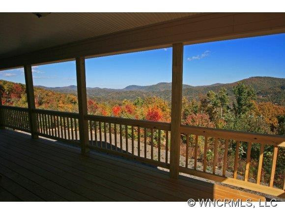 36 Autumn View Court
