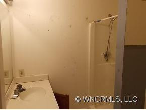 800 Sam Mills - Photo 8