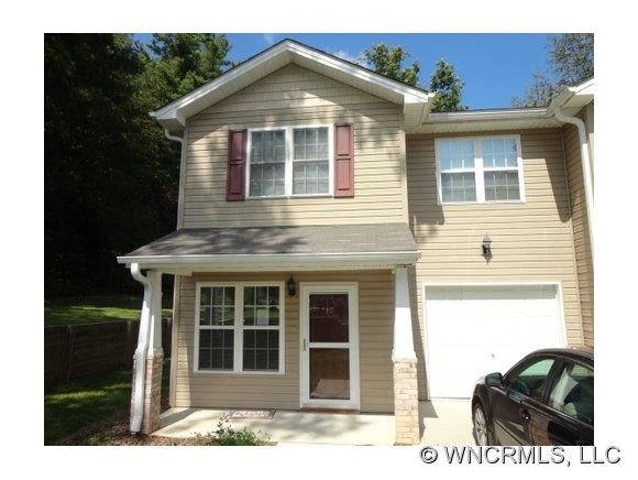 13 Macy Way